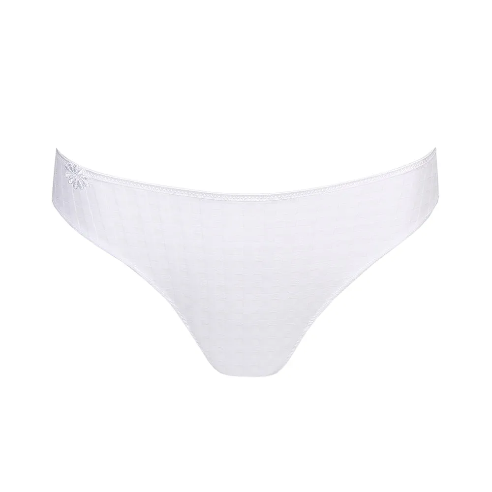 Avero Brief