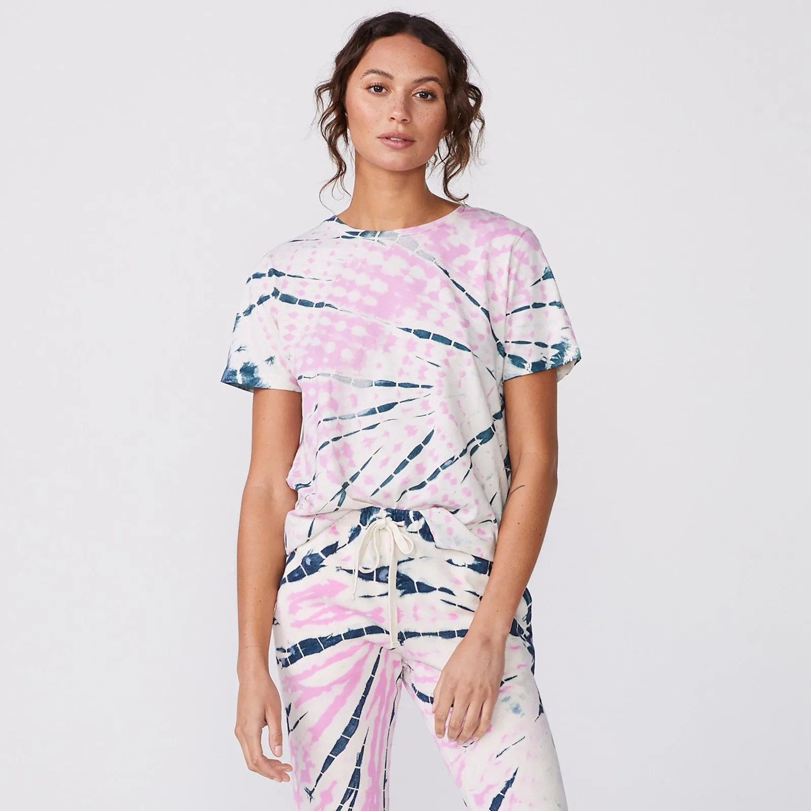 Bamboo Burst Tie Dye Oversized Crew, Hot Pink