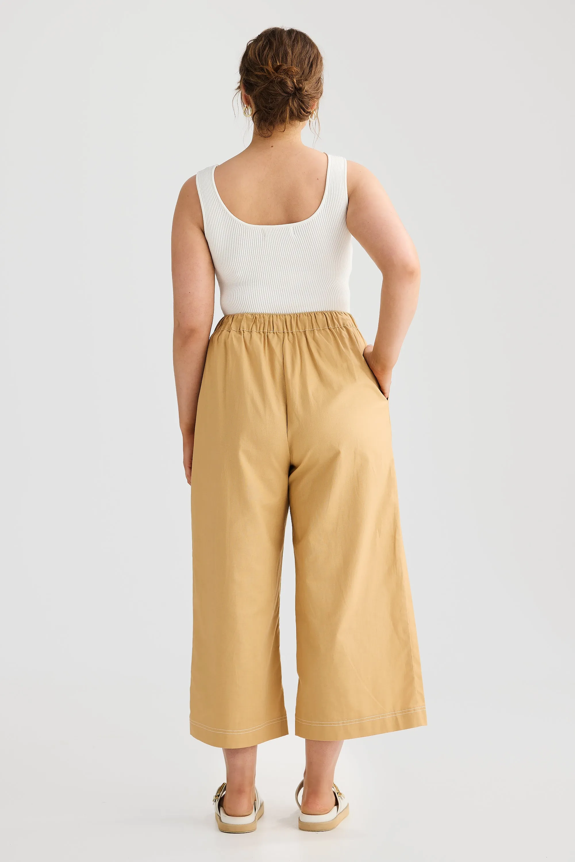 Elastic Straight Leg Pant - Tan