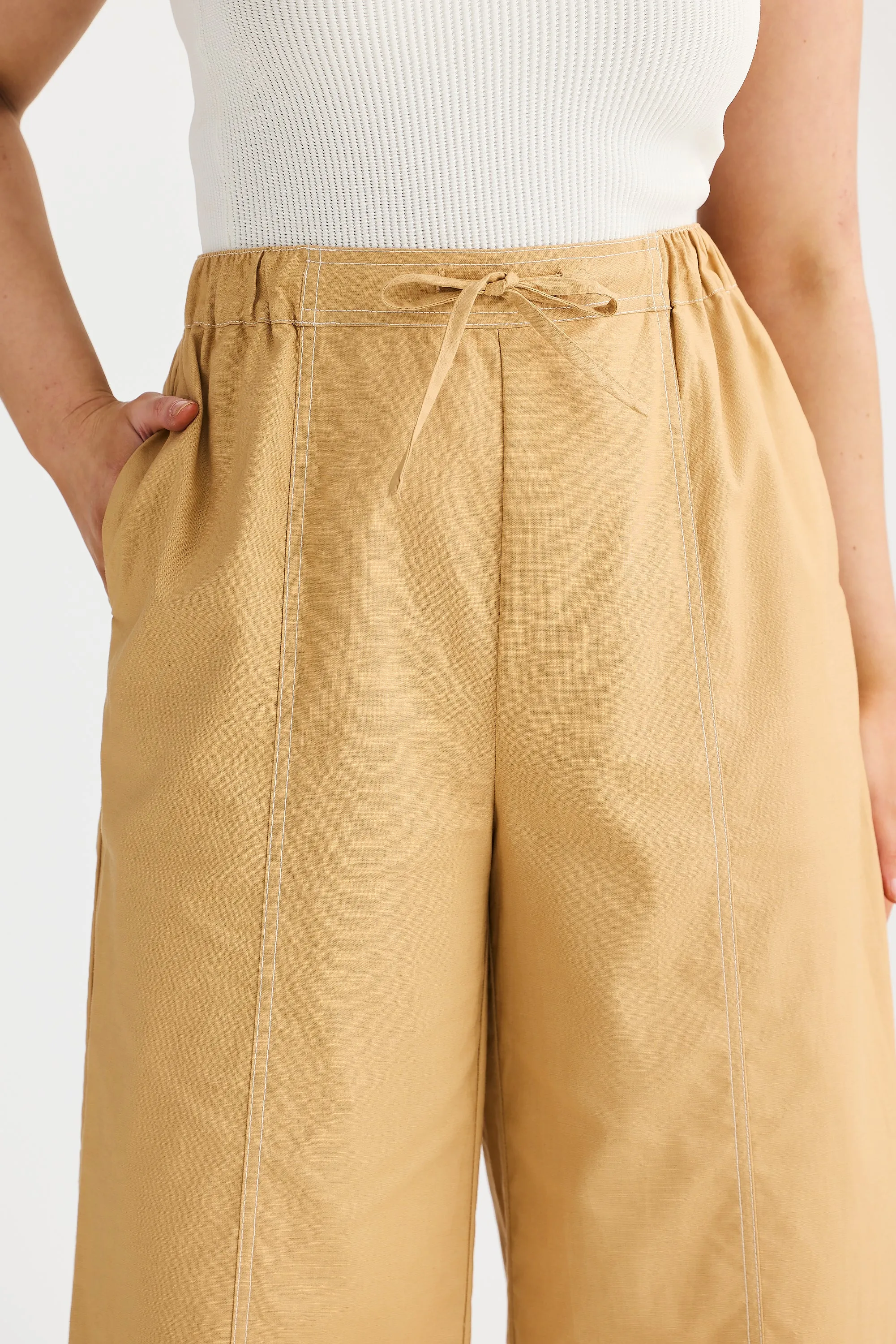 Elastic Straight Leg Pant - Tan