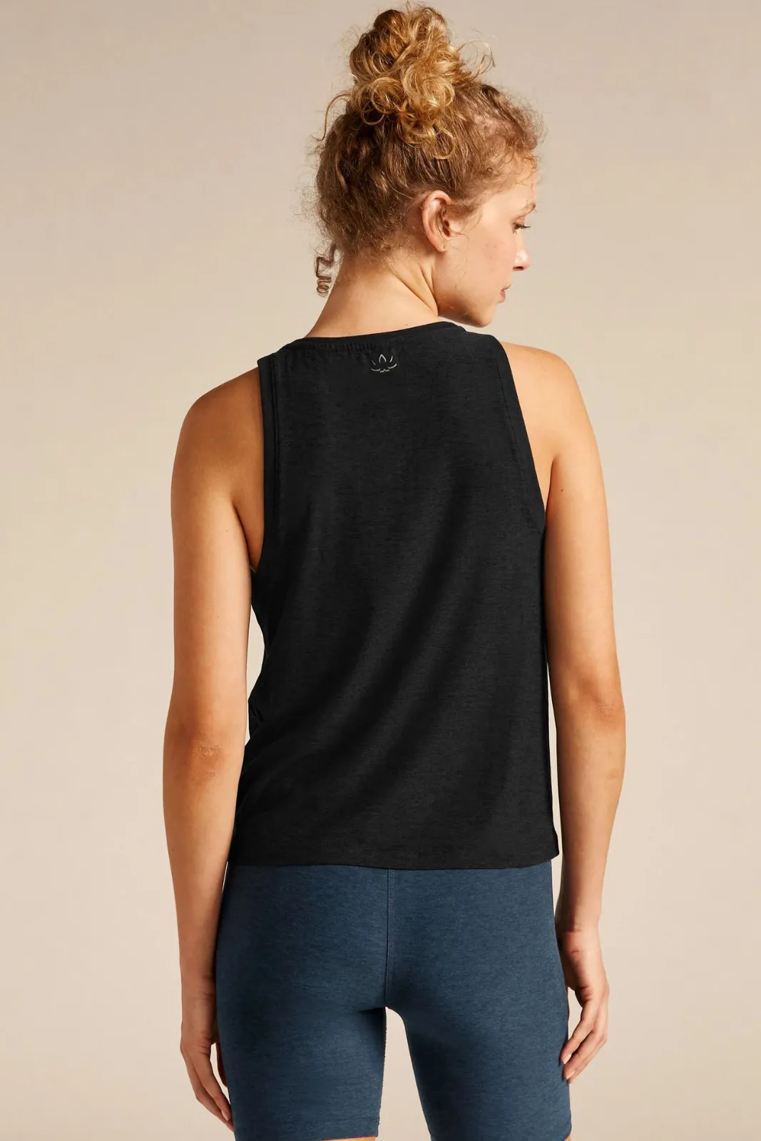 Featherweight Rebalance Tank Darkest Night