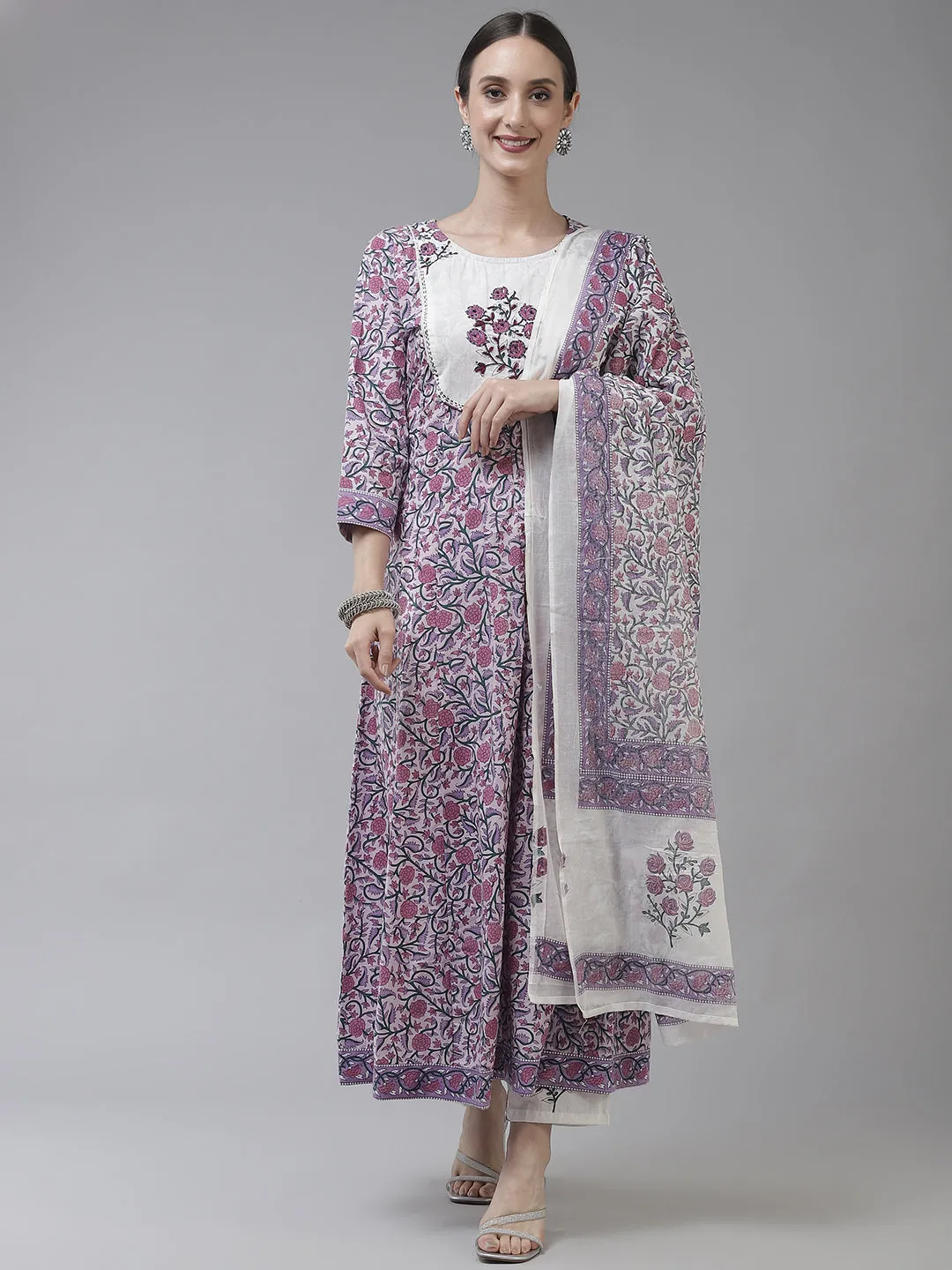 Women Lavender Cotton Kurta Set With Dupatta