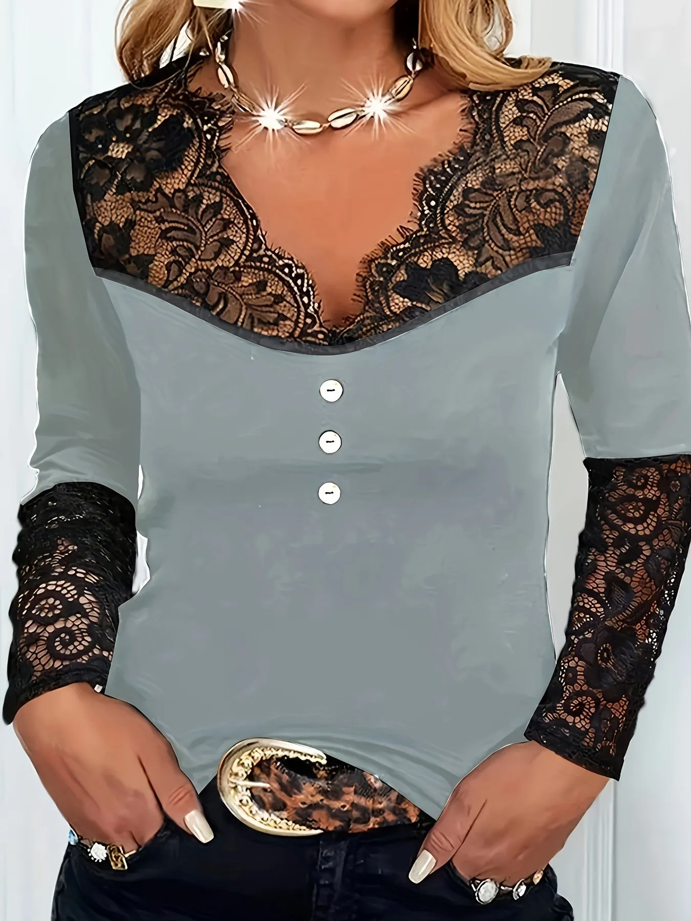 Women's Plus Solid Contrast Lace V-Neck Knit Top with Button Decor - Elevate Your Style with Effortless Elegance