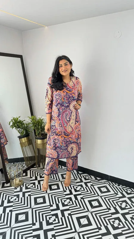 Women's Viscose Floral Printed Straight Kurta Set With Pant